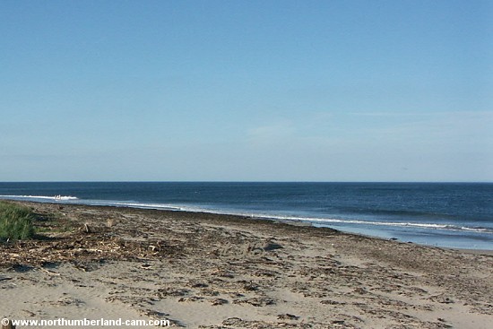 View along the beach north of Berwick Pier.
